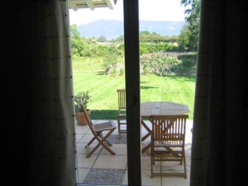 Bnb Atelier De St. Maurice Vesenaz Bilik gambar