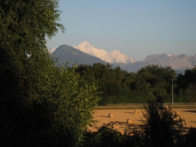 Bnb Atelier De St. Maurice Vesenaz Luaran gambar