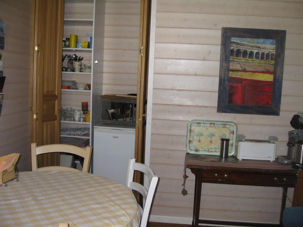 Bnb Atelier De St. Maurice Vesenaz Luaran gambar